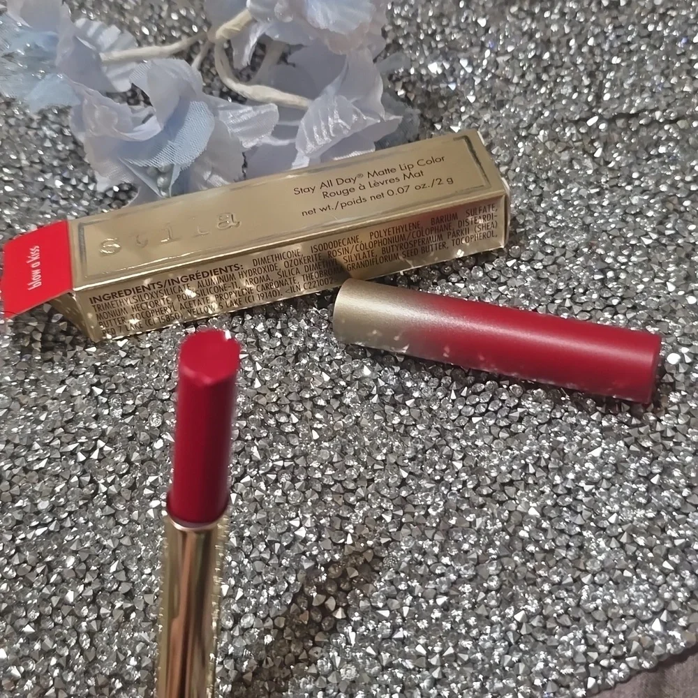 ❇️🧚‍♀️BLOW A KISS Stila SWATCHED 1X RARE Lipstick